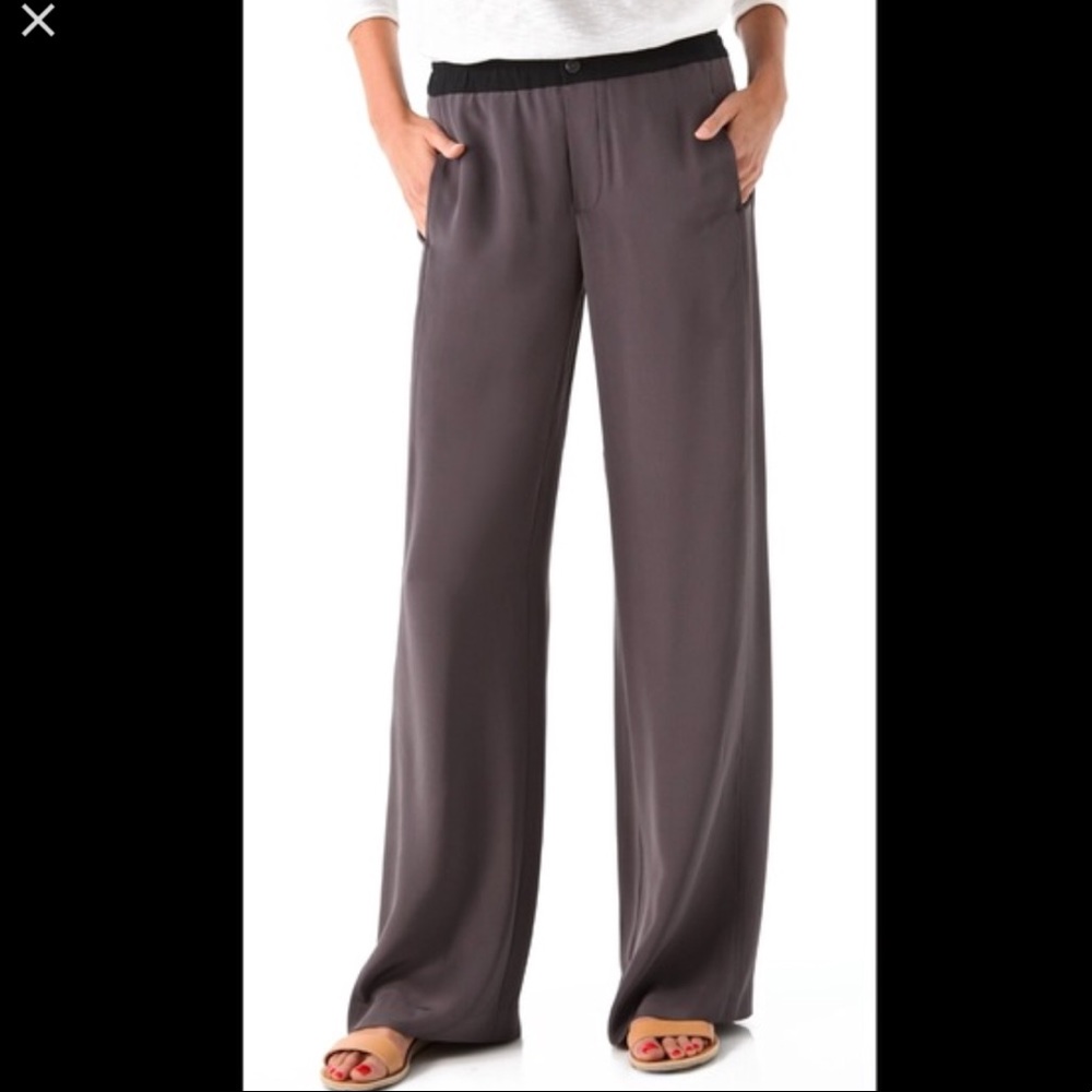 Vince “Pajama” pant in grey Size XS NWT!!!
